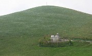 58 Una schiarita, sul Linzone sembra scesa la grandine, ma...